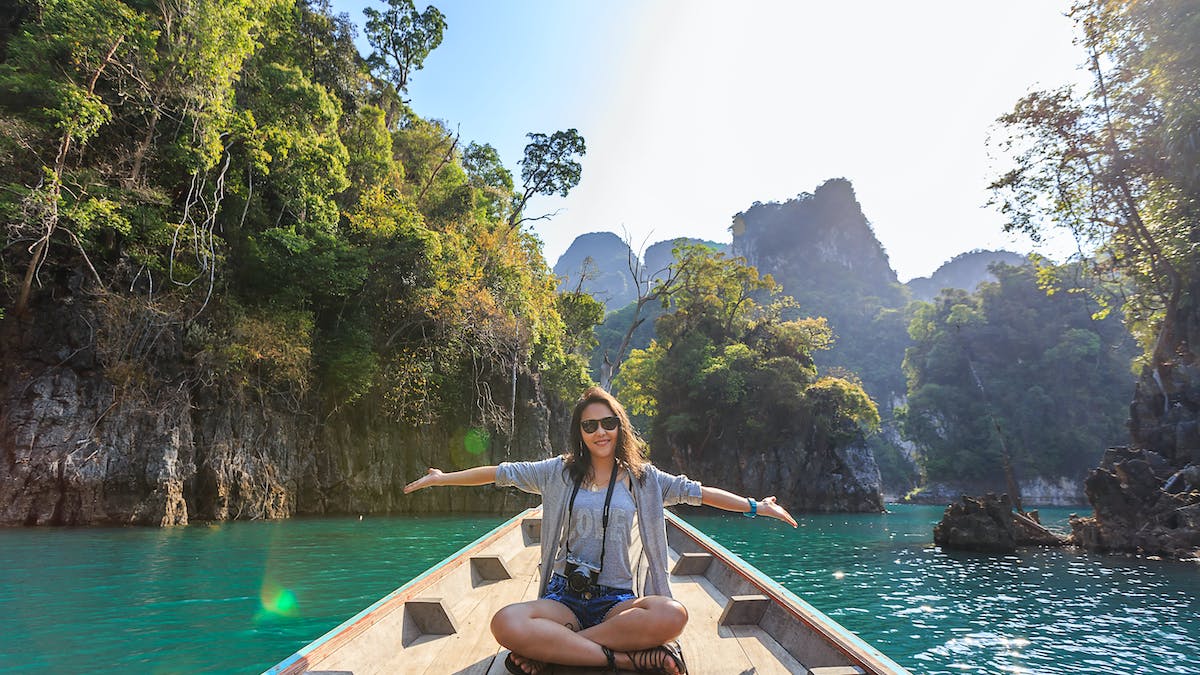 Sebutkan Salah Satu Contoh Kegiatan yang Meningkatkan Potensi Pariwisata di Indonesia