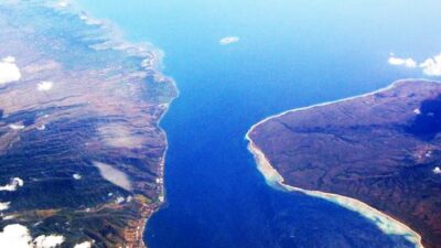 Laut Sempit yang Terletak Diantara Dua Pulau Disebut