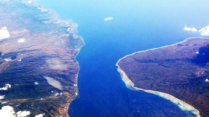 Laut Sempit yang Terletak Diantara Dua Pulau Disebut