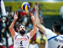Jelaskan Tugas dari Pemain Tosser dalam Bola Volly !